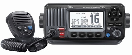 Icom M424 VHF Marine Radio